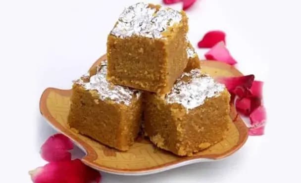 Dil Khusar