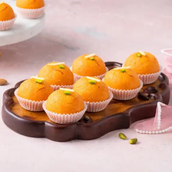 Kanpuri Laddu